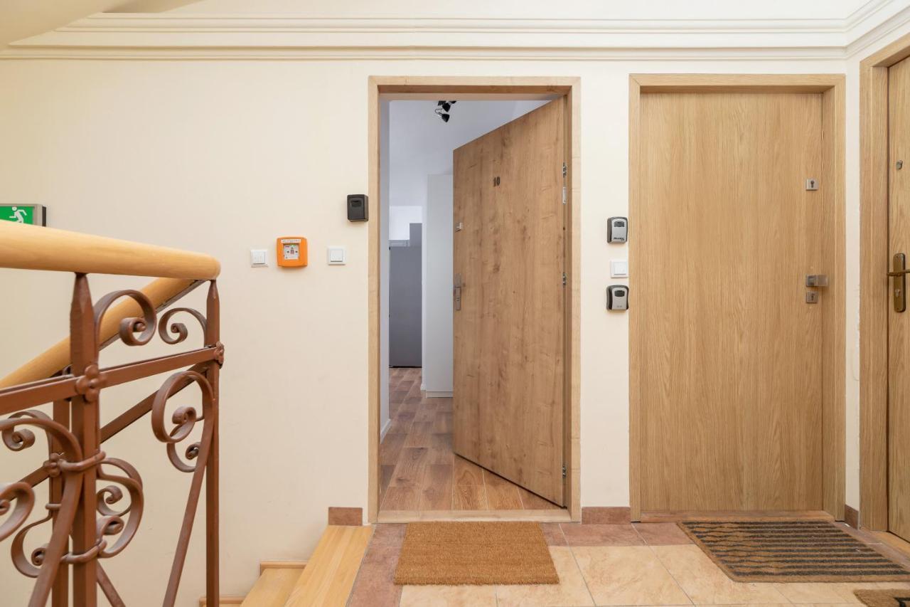 Radziwillowska Apartment Cracow Planty By Noclegi Renters Kraków Eksteriør billede